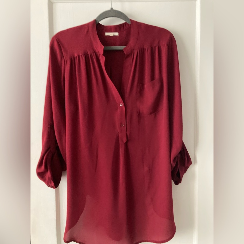 Pleione  Red 3/4 sleeve pull over tunic top.